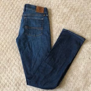 Lucky Brand Charlie Straight Jeans 2/26